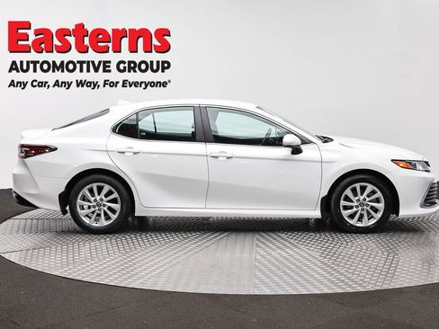 Used 2023 Toyota Camry LE FWD image 4