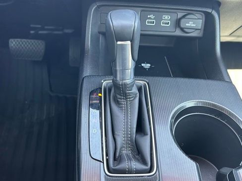 Used 2024 Honda Civic Touring image 27