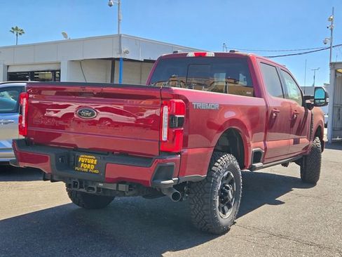 New 2025 Ford F250 Lariat w/ Lariat Ultimate Package AWD/4WD image 4
