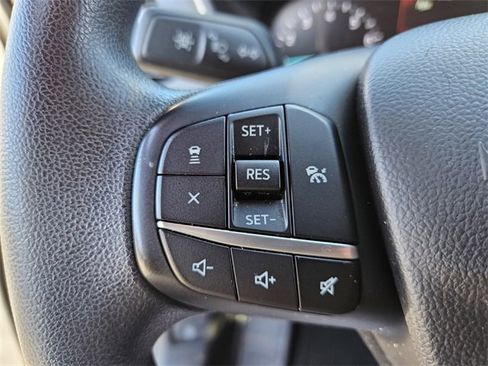 Used 2020 Ford Escape SE image 28