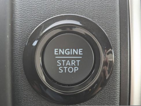 Certified 2025 Ford Expedition Max Active image 34