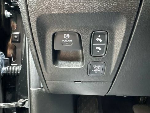 Used 2026 RAM 1500 Big Horn AWD/4WD image 32
