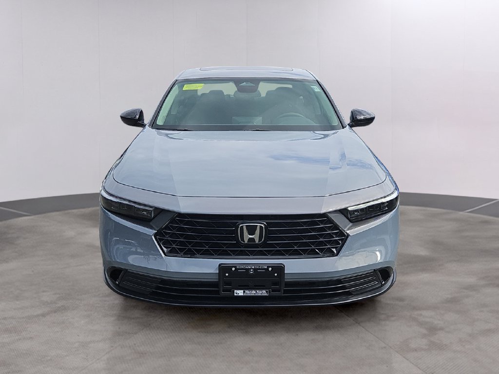Used 2025 Honda Accord SE image 2