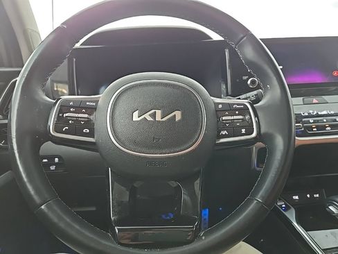 Certified 2023 Kia Sorento SX Prestige AWD/4WD image 15