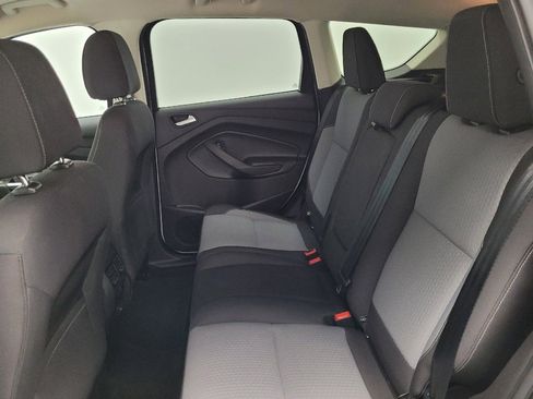 Used 2017 Ford Escape SE FWD image 18