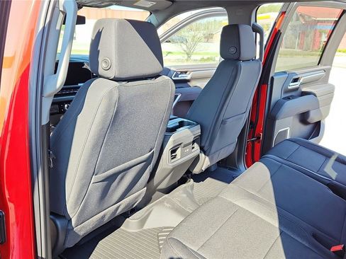 New 2026 Chevrolet Silverado 2500 LT image 12