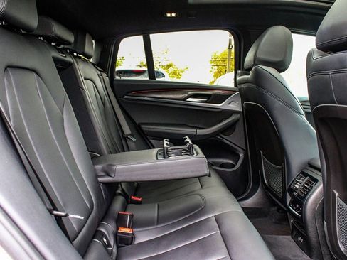 Used 2021 BMW X4 xDrive30i w/ M Sport Package image 40