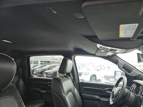 Used 2024 RAM 1500 Laramie image 13