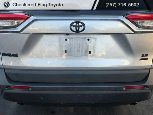 Used 2023 Toyota RAV4 LE image 7