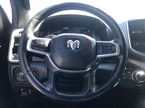 Used 2019 RAM 1500 Big Horn image 27