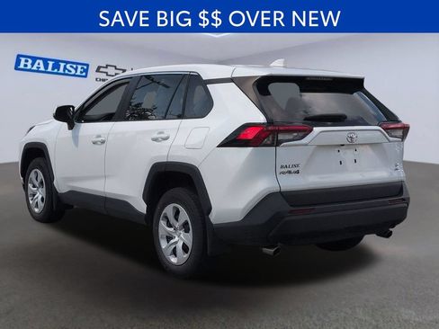 Used 2024 Toyota RAV4 LE AWD/4WD image 6