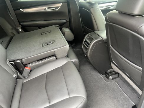 Used 2020 Cadillac XT5 Luxury FWD image 21