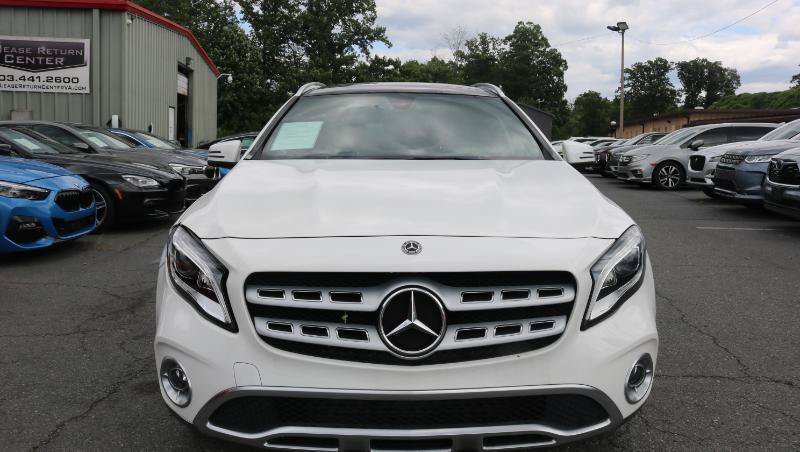 Used 2020 Mercedes-Benz GLA 250 4MATIC w/ Premium Package image 2