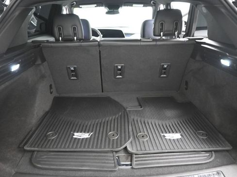 Used 2024 Cadillac XT4 Sport image 24