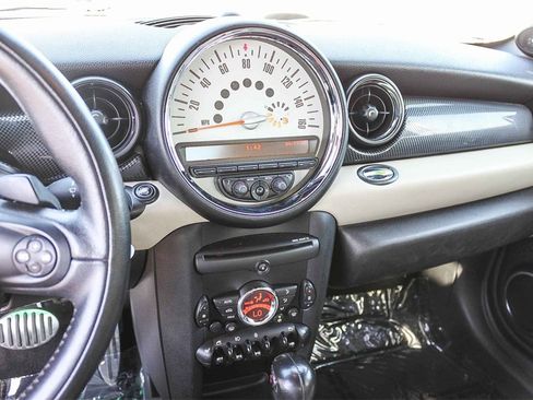 Used 2012 MINI Cooper Coupe S image 16