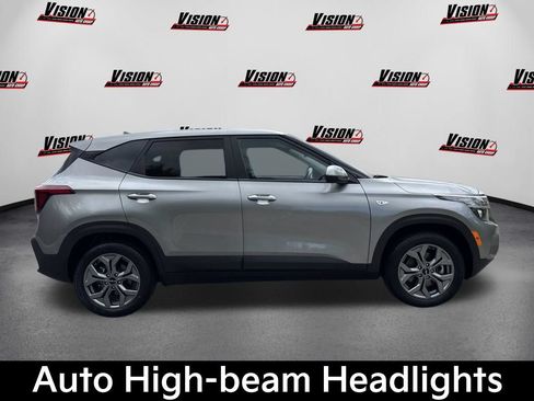 Certified 2024 Kia Seltos LX AWD/4WD image 4