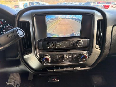 Used 2018 Chevrolet Silverado 1500 LT w/ All Star Edition image 11