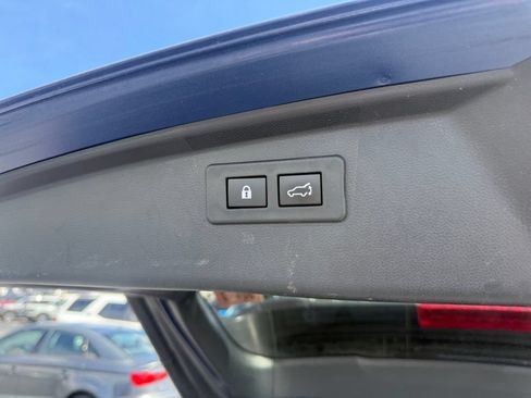 Used 2021 Subaru Outback Limited w/ Popular Package #2 AWD/4WD image 45