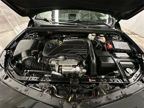 Used 2024 Chevrolet Malibu LT image 28