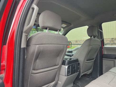 Used 2020 Ford F150 XLT AWD/4WD image 14