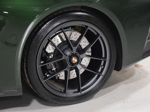 Used 2026 Porsche 911 Targa 4 GTS image 7