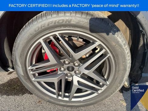 Used 2025 Ford Explorer ST AWD/4WD image 6
