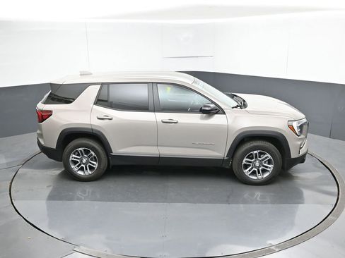 Used 2025 GMC Terrain Elevation image 47