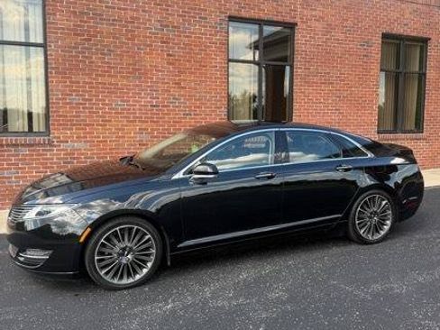 Used 2016 Lincoln MKZ Hybrid w/ Equipment Group 600A Reserve FWD image 2