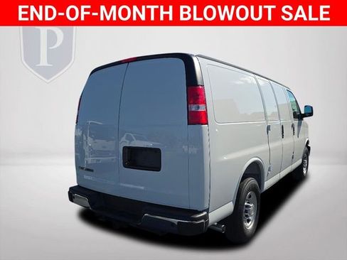New 2025 Chevrolet Express 2500 Extended w/ Enhanced Convenience Package image 7