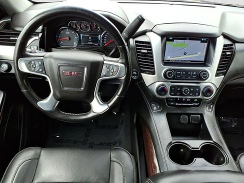 Used 2019 GMC Yukon SLT w/ Premium Edition AWD/4WD image 12
