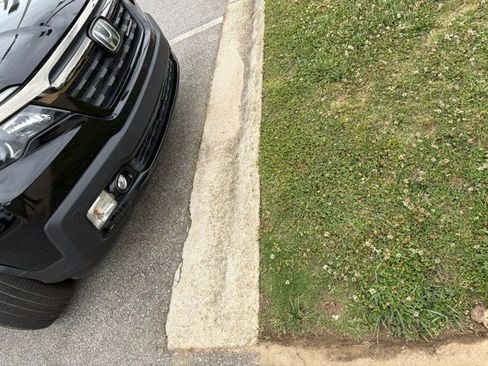 Used 2017 Honda Ridgeline Black Edition image 5