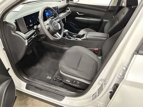 Used 2025 Hyundai Tucson SEL AWD/4WD image 13