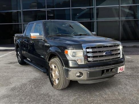 Used 2014 Ford F150 Lariat w/ Equipment Group 502A Luxury image 2