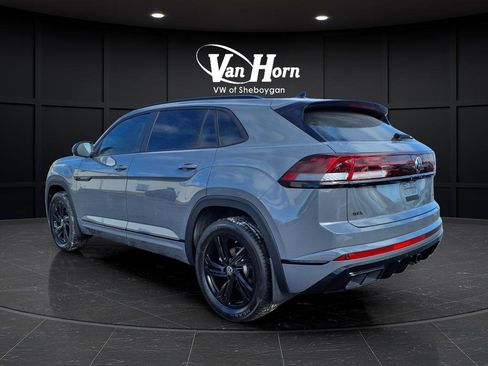 New 2026 Volkswagen Atlas Cross Sport SEL R-Line image 5