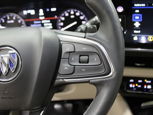 Used 2023 Buick Envision Avenir image 12