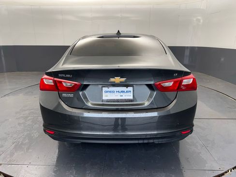 Used 2017 Chevrolet Malibu LT image 11