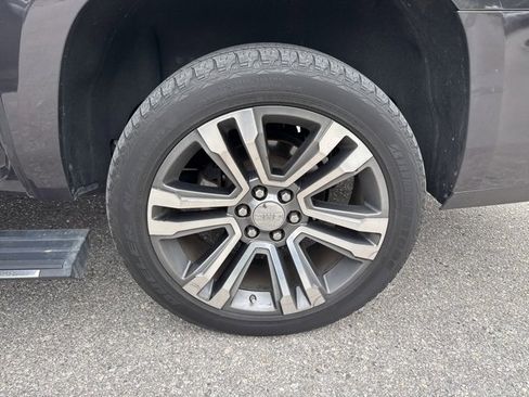 Used 2018 GMC Yukon XL Denali w/ Denali Ultimate Package image 15