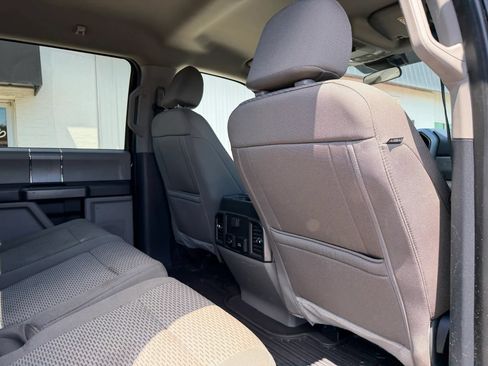 Used 2022 Ford F250 XLT w/ XLT Premium Package AWD/4WD image 9