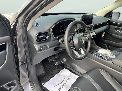Used 2025 Honda Pilot EX-L image 13