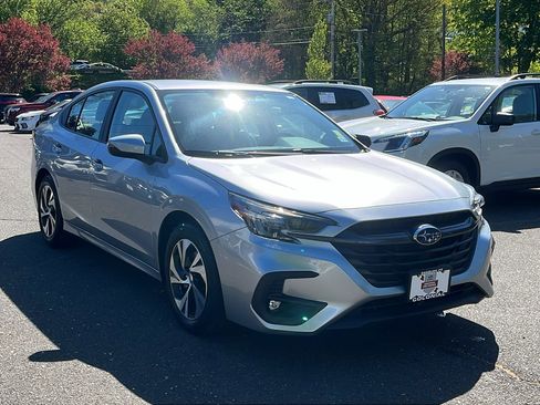 Certified 2025 Subaru Legacy Premium AWD/4WD image 3