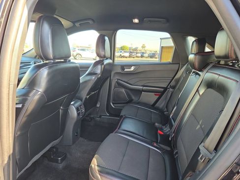 Used 2024 Ford Escape ST-Line FWD image 13