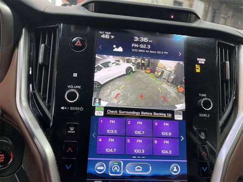 Used 2022 Subaru Outback Touring image 17