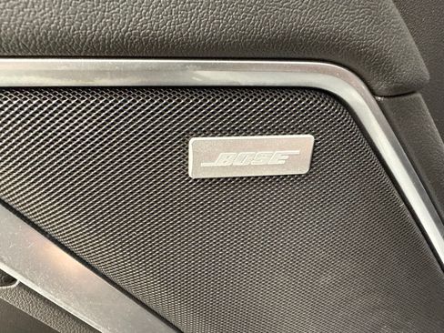 Used 2024 Chevrolet Silverado 2500 LTZ w/ LTZ Convenience Package AWD/4WD image 19