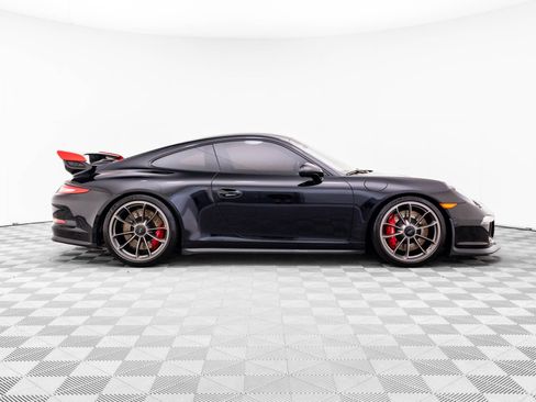 Used 2014 Porsche 911 GT3 w/ Carbon Interior Package RWD image 7