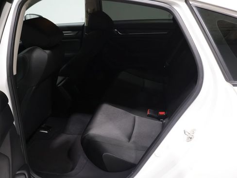 Used 2020 Honda Accord Hybrid image 18