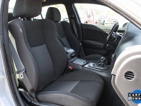 Used 2020 Dodge Charger R/T w/ Blacktop Package image 29