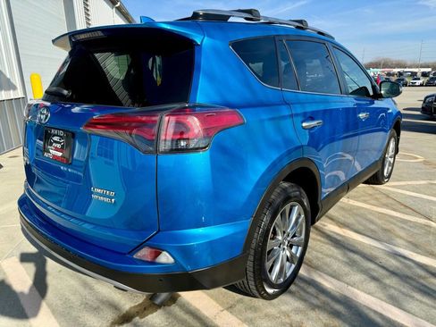 Used 2017 Toyota RAV4 Limited image 8