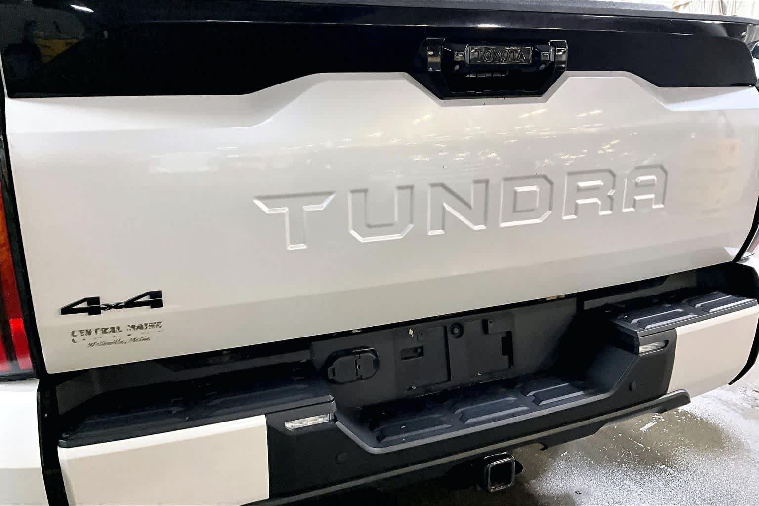 Used 2023 Toyota Tundra Platinum AWD/4WD image 30