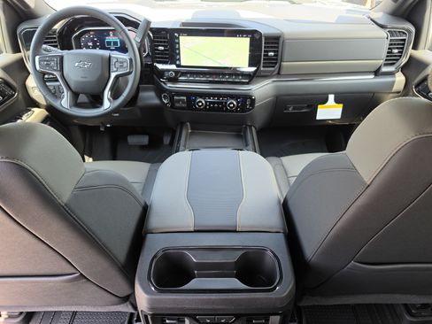 New 2026 Chevrolet Silverado 2500 ZR2 AWD/4WD image 19