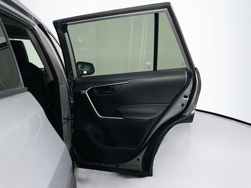 Used 2024 Toyota RAV4 LE image 28